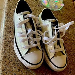 Girls opalescent Converse low tops size 11